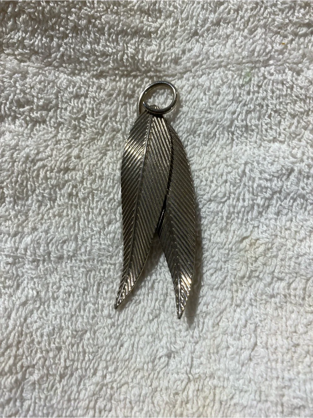 Silver Tone Double Feather Pendant (RR)